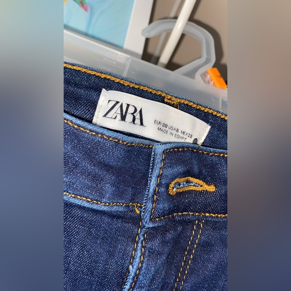 ZARA JEANS  |  Bootcut  |  Size 6 - Picture 3 of 4